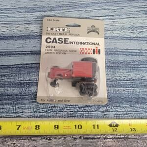 Vtg 1986 Ertl 1/64 scale IH Case 2594 diecast tractor w/rear Duals Red sealed